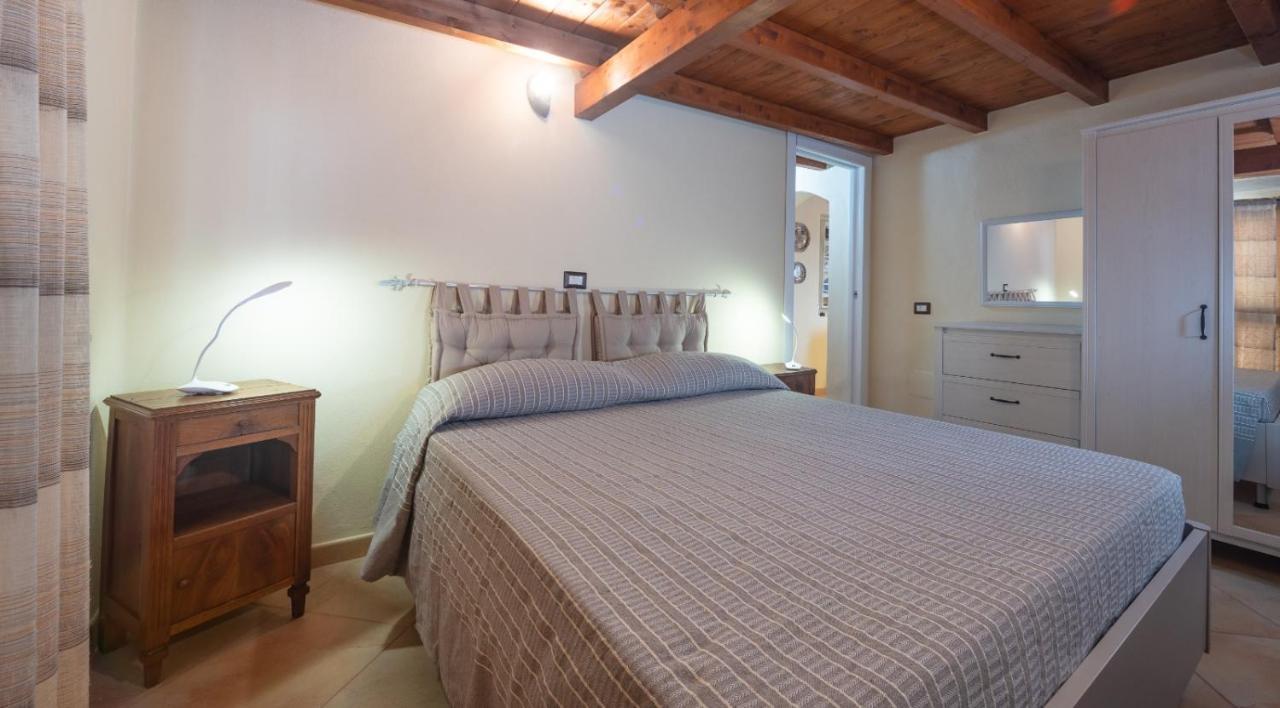Casa Vacanze " Is Meris " Capitana Exterior photo
