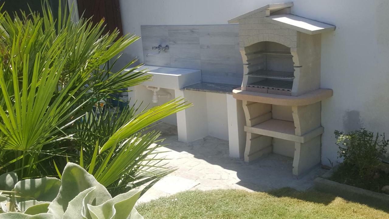 Casa Vacanze " Is Meris " Capitana Exterior photo